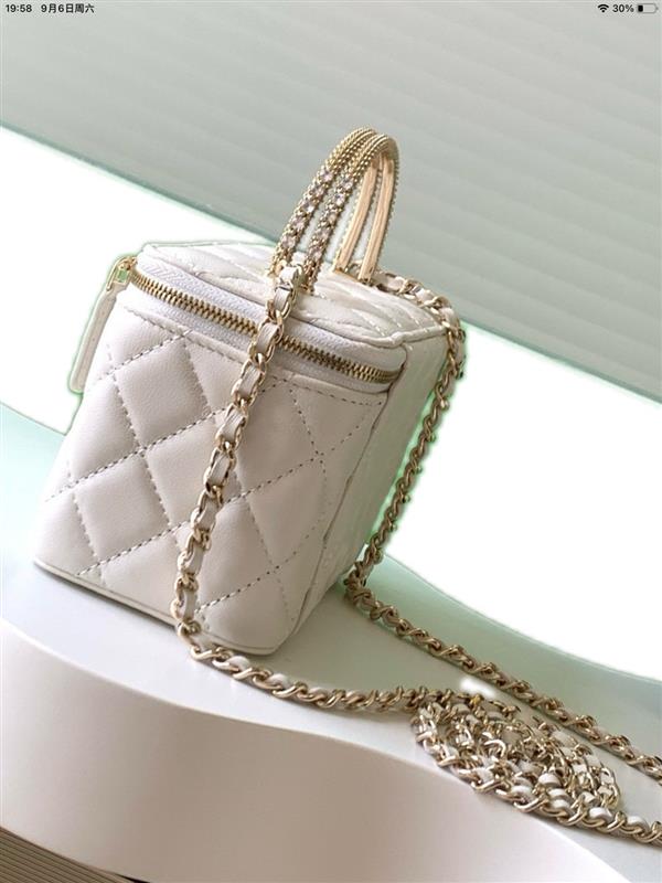 2026127215530732 600